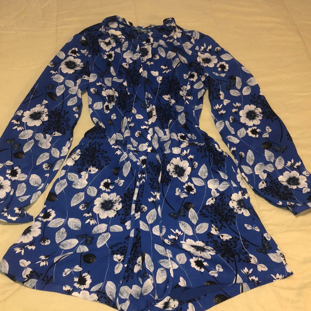 Fleur Bleve Blue and Black short romper